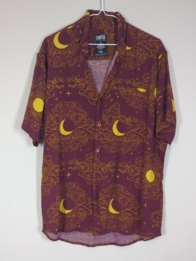 Super Massive Men's Maroon Moon-Print Short Sleeve Shirt